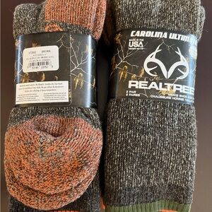 Realtree Men's Brown and Green Socks